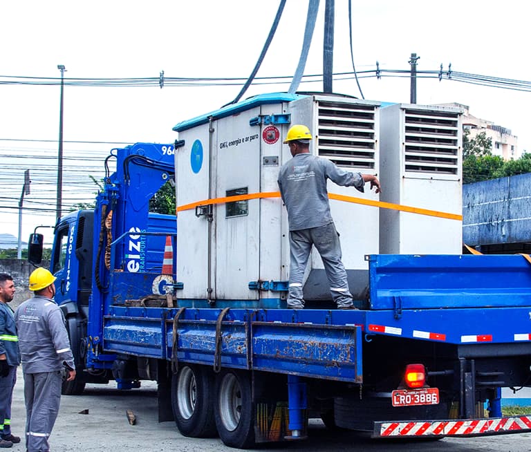 entrega de compressor gnv em posto de gasolina